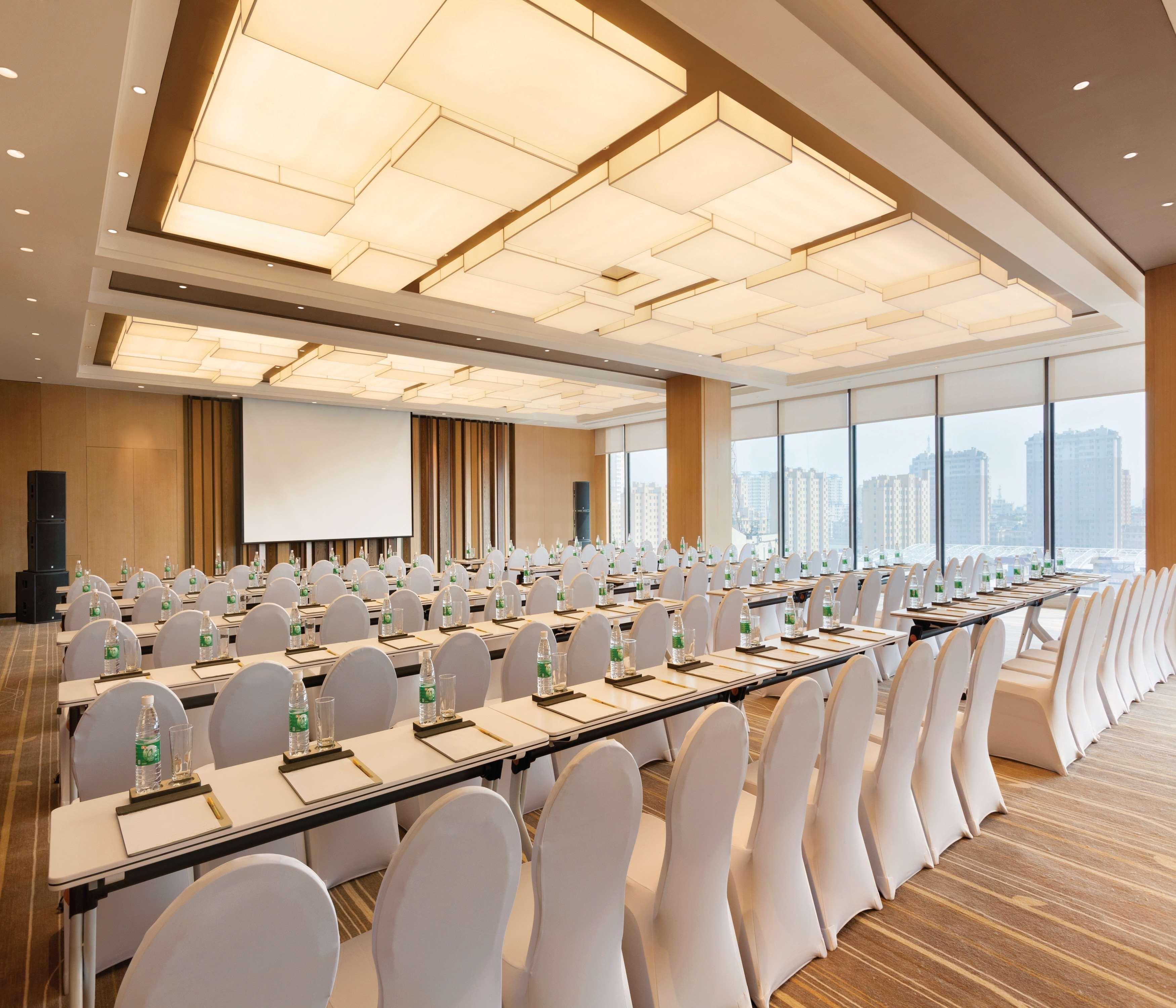Hilton Garden Inn Dandong Zewnętrze zdjęcie